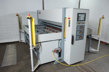 Области применения Сварочное оборудование для производства металлической мебели для магазинов