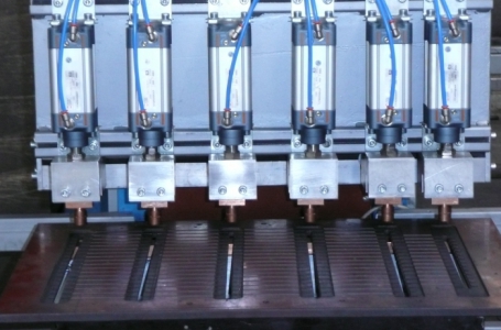 Каталог Багатоточкового зварювання машини шаблонні